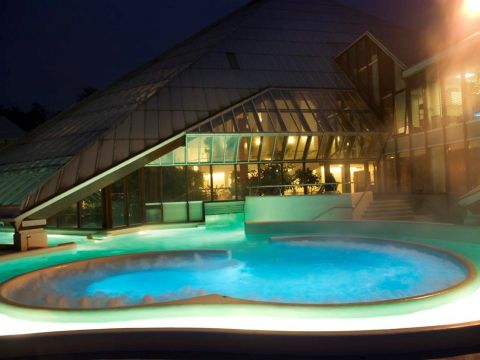 Sauna & Wellness resort Thermae 2000