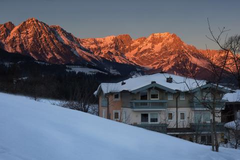 Bed & Breakfast Landhaus Strasser Bed & Breakfast Landhaus Strasser